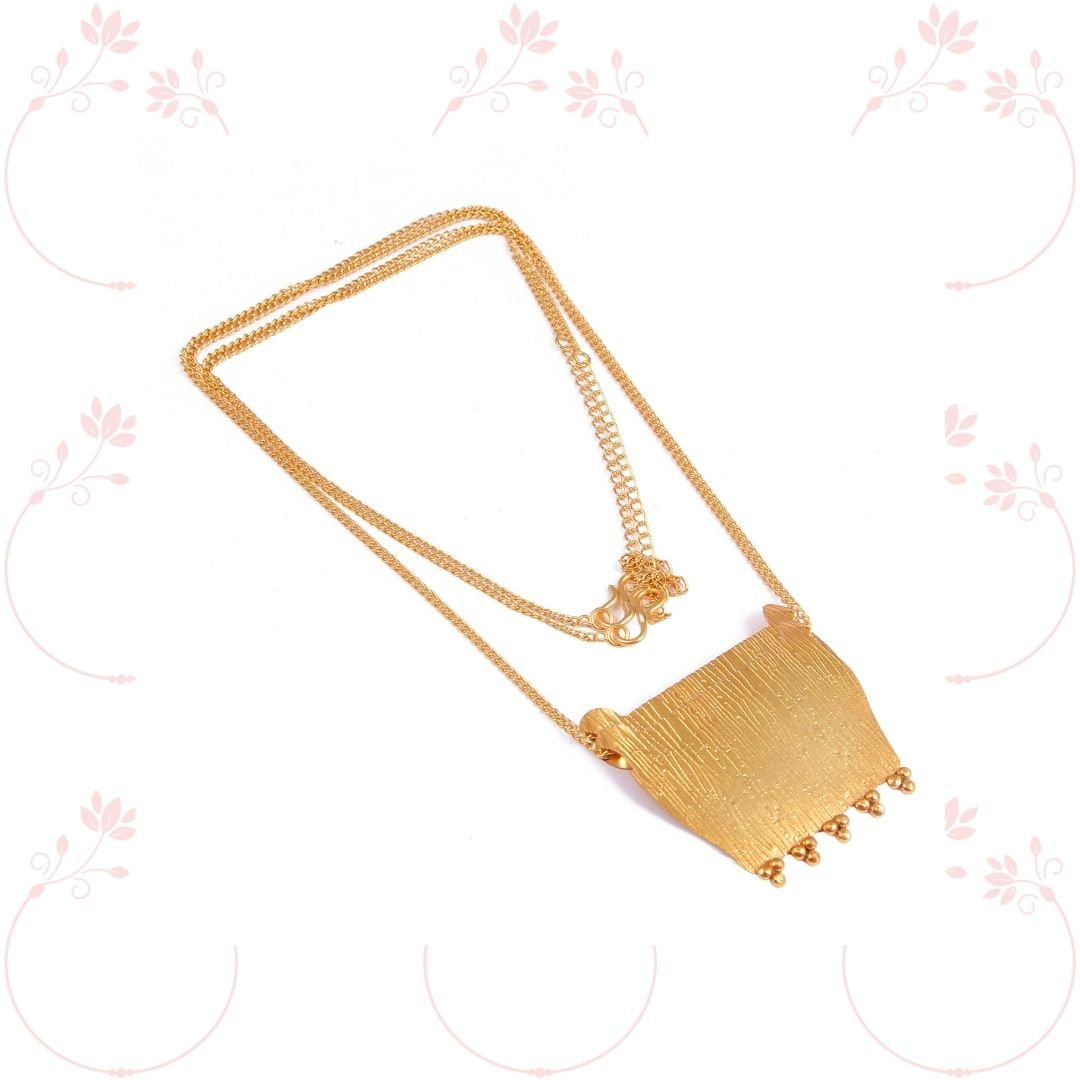 Wood Texture Necklace a